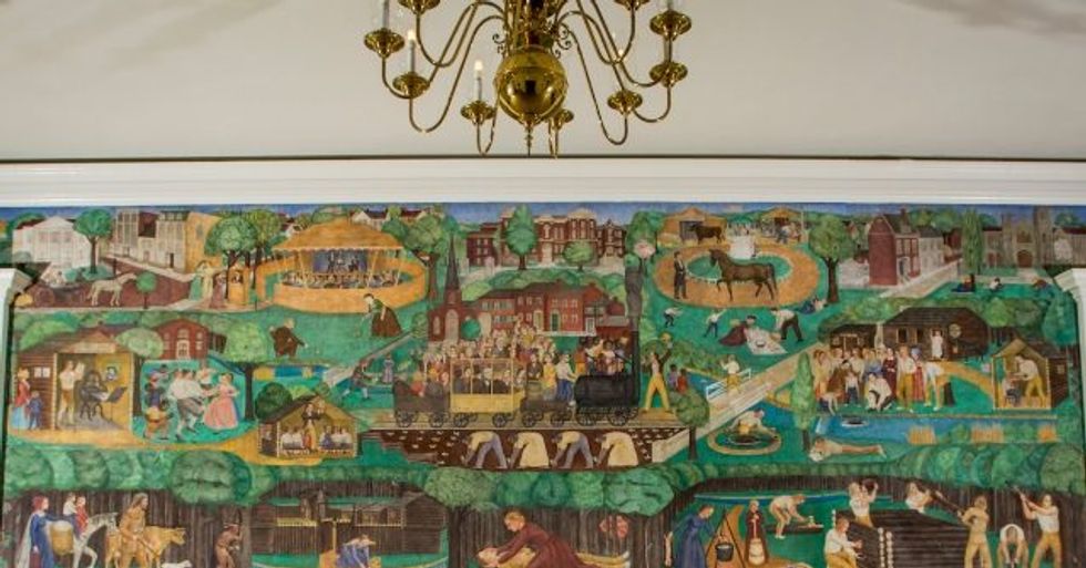 U. of Kentucky Faces Lawsuit over Plan to Remove Mural of State History