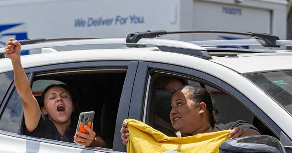 Microsoft, Tech Investors Promote 'Dreamers' to Preserve Supply of Visa Workers