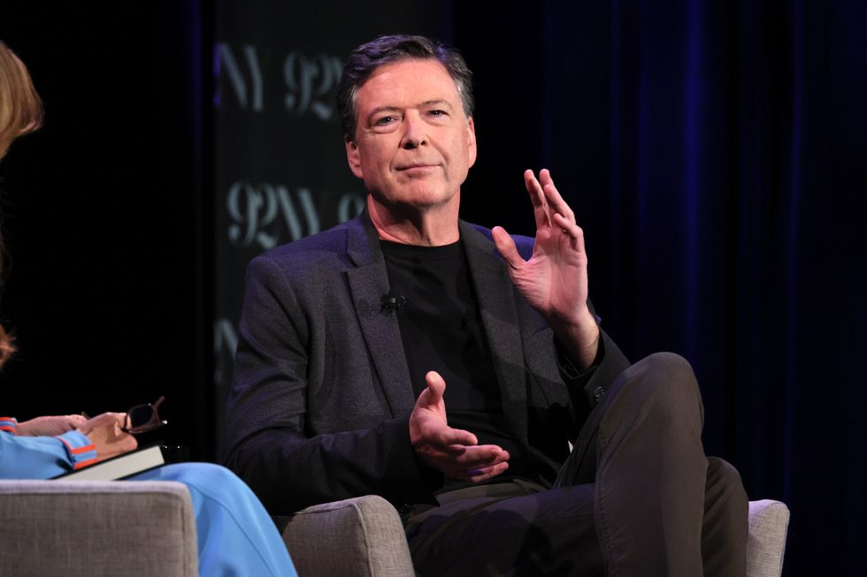 FBI investigating James Comey's alleged off-the-books 'honeypot' operation targeting Trump campaign: Report