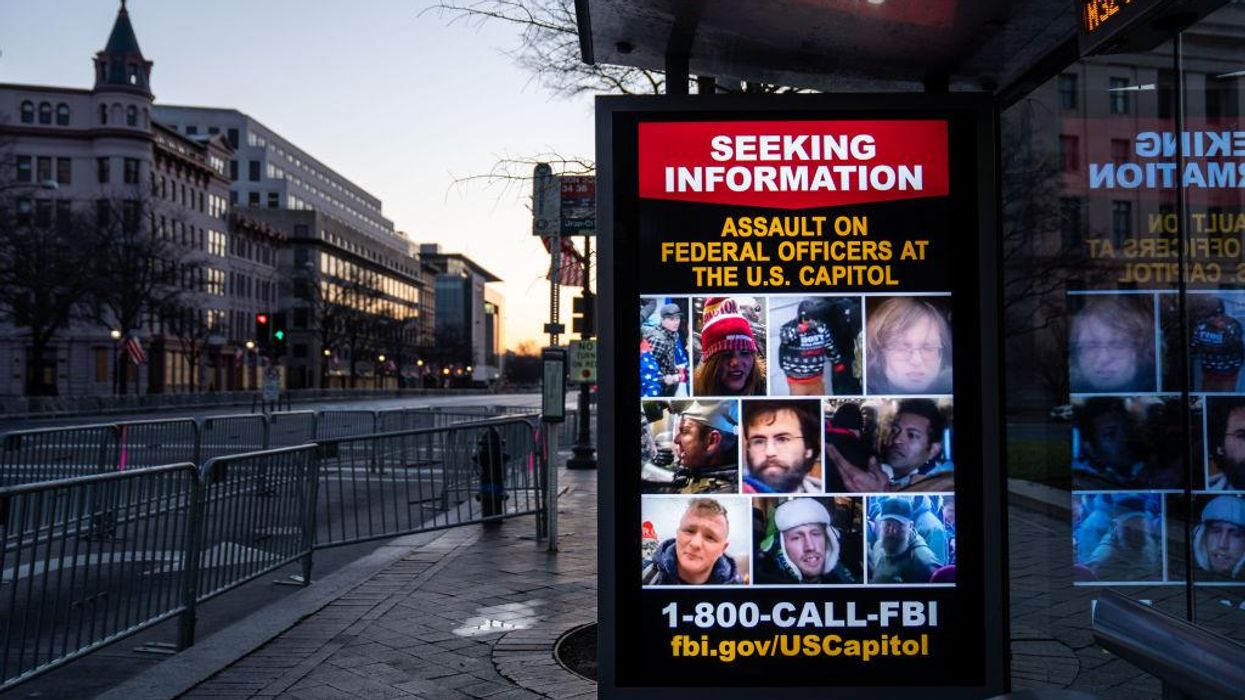 FBI releases new information on DC pipe bomb suspect, increases reward to $100,000​