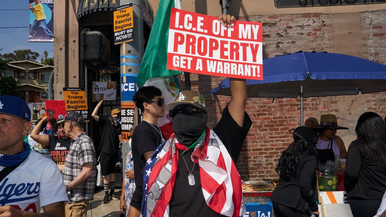 Fear of deportation is crippling Los Angeles businesses so badly, unions are demanding moratorium on rent