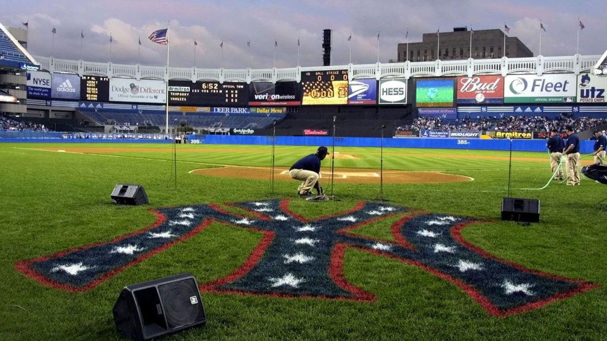 Fed-up Yankee Stadium worker takes legal action against NYC mayor over COVID tyranny