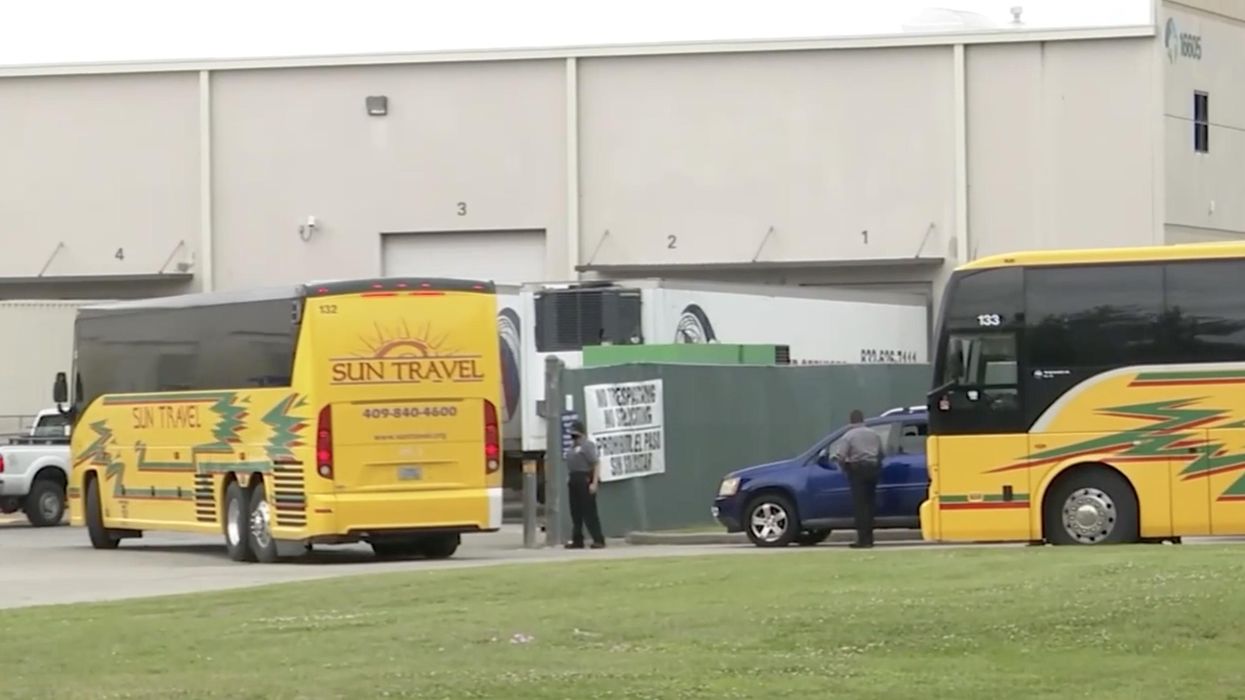 Feds abruptly close migrant facility housing children after mysterious death of worker