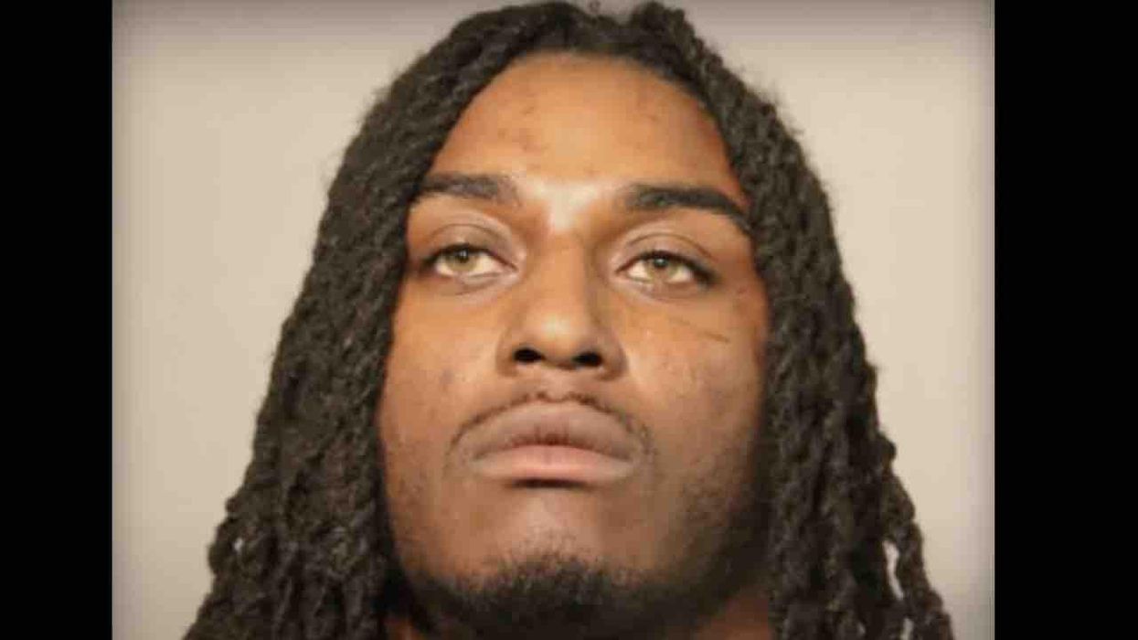 Felon on probation tells Chicago cop 'you will die' after shooting him in face; officers had confronted him for threatening woman at gunpoint: prosecutors