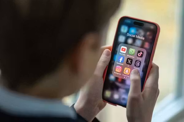 'Felony-level trolling': Supporters outraged after Navy veteran allegedly jailed for ‘satirical meme'