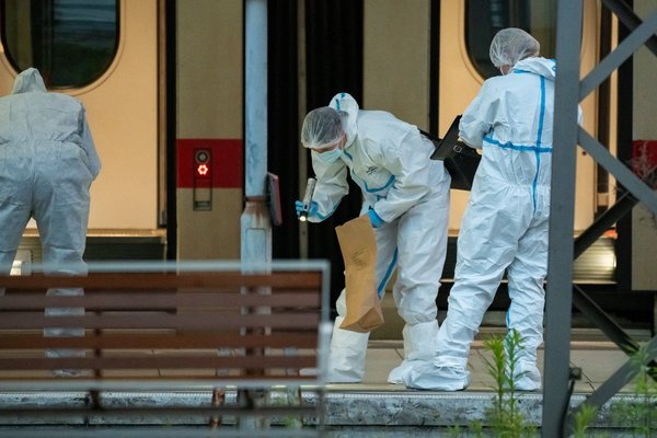 Female suspect detained after at least a dozen are injured in stabbing attack at German train station