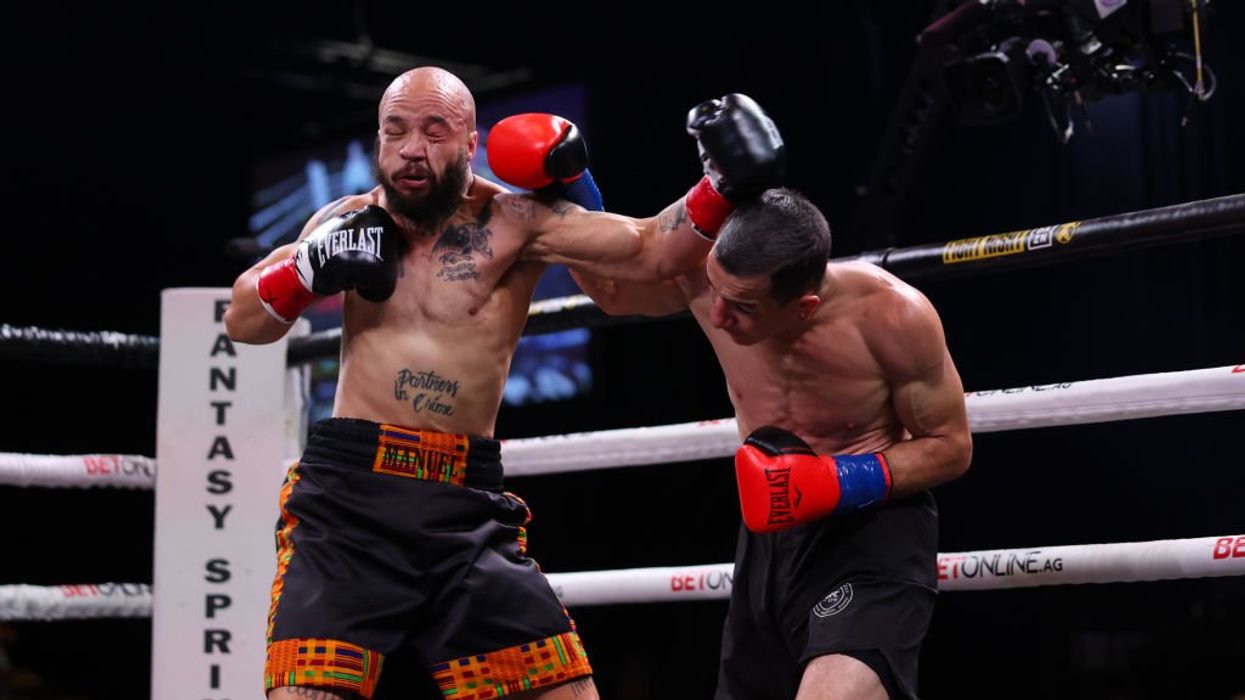 Female transvestite's luck runs out in men's boxing match — in just 21 seconds