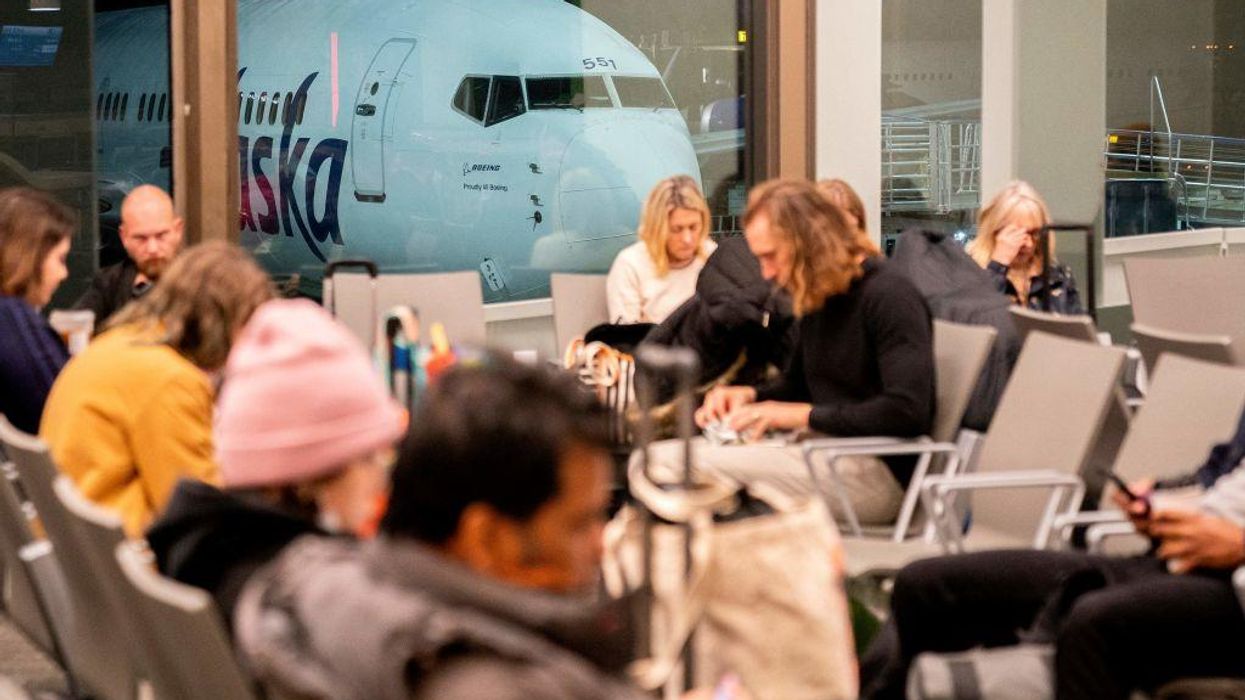 Flights nationwide grounded due to FAA system outage preventing pilots from receiving real-time safety alerts