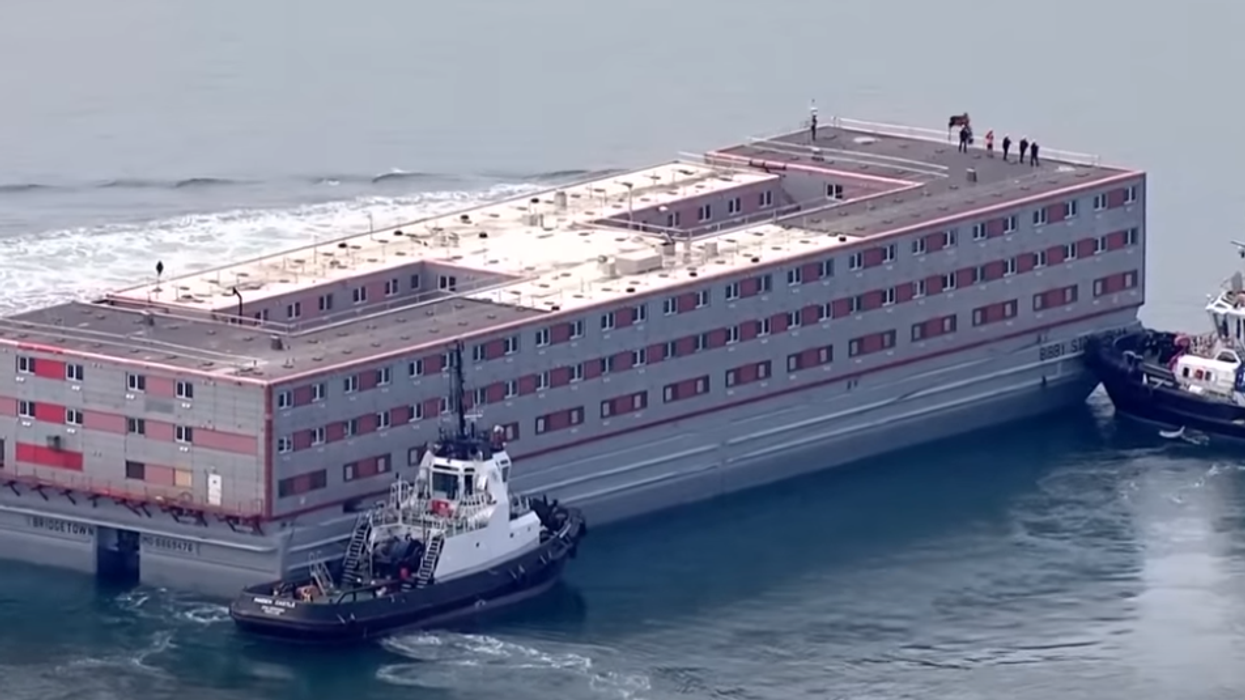 'Floating prison' arrives in UK to house 500 illegal migrants in barge on the English Channel