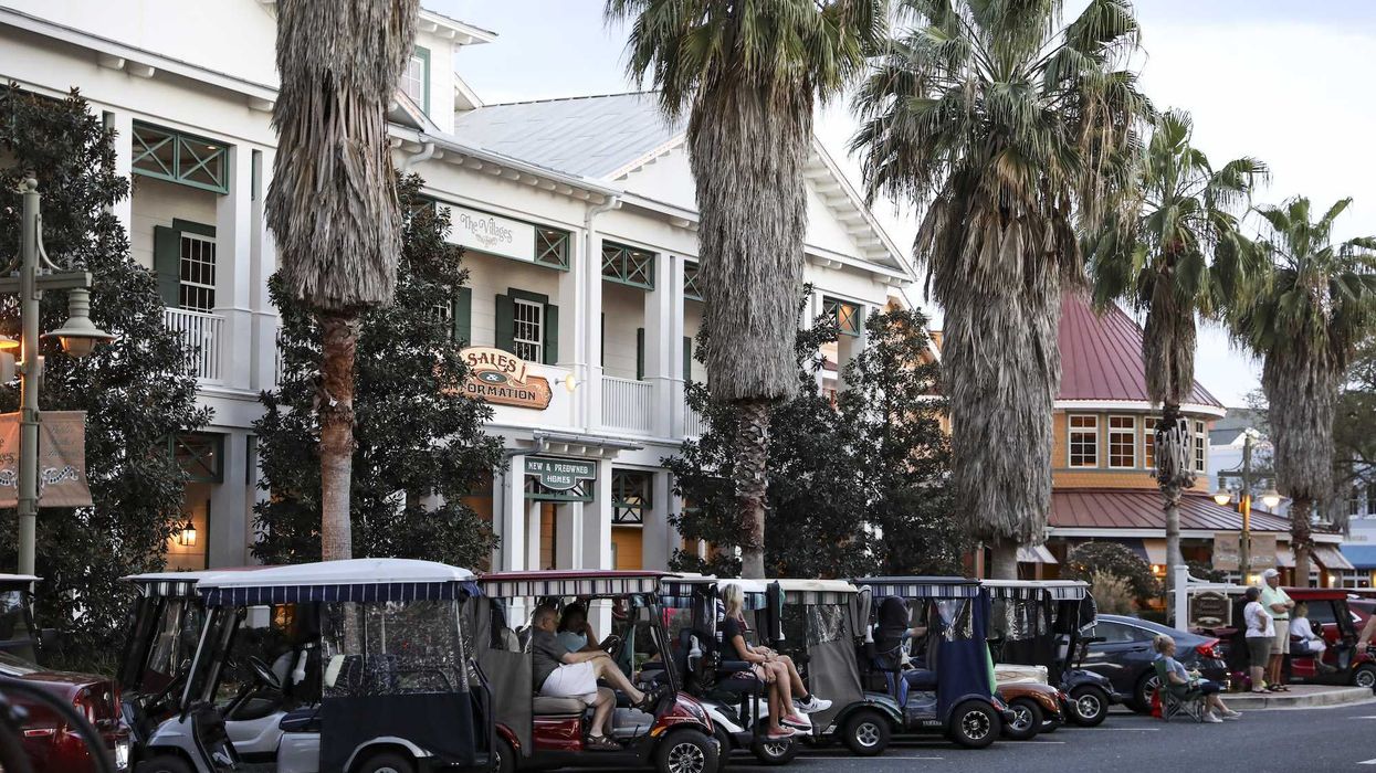 Florida Christians win $70K over anonymous complaint against tiny cross displayed in their yard