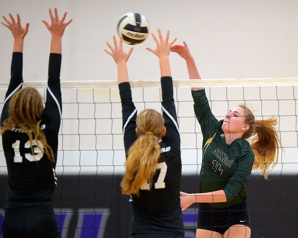 Florida high school punished‚ fined thousands for allowing boy to play on girls' volleyball team