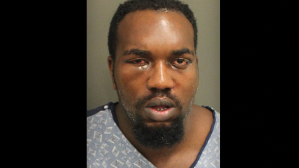 Florida man — 6'2'', 280 lbs — chokes cop after bailing on $50 pizza bill, police say. But fellow officer's fist intervenes.
