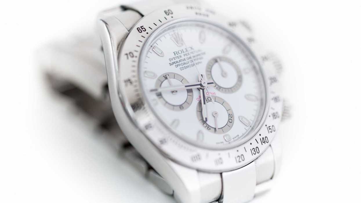 Florida man met woman at club, later felt 'funny,' then his nearly $100,000 Rolex vanished. Police probing similar cases.