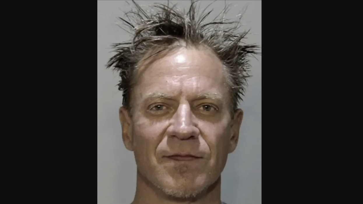 Florida man with meth pipe steals tourist train, picks up passengers for wild ride — and announces it's his 'birthday': Cops