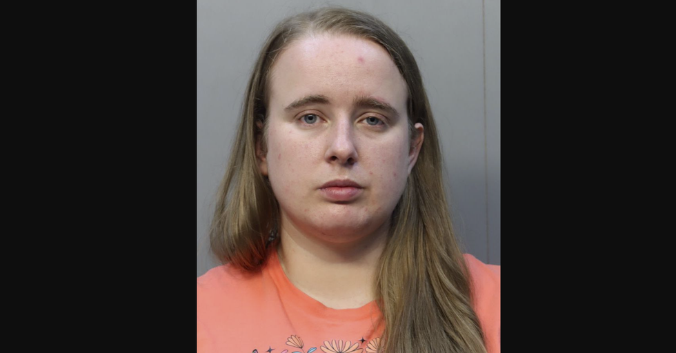 Florida teacher arrested, hit with charges of indecent liberties with a minor from another state