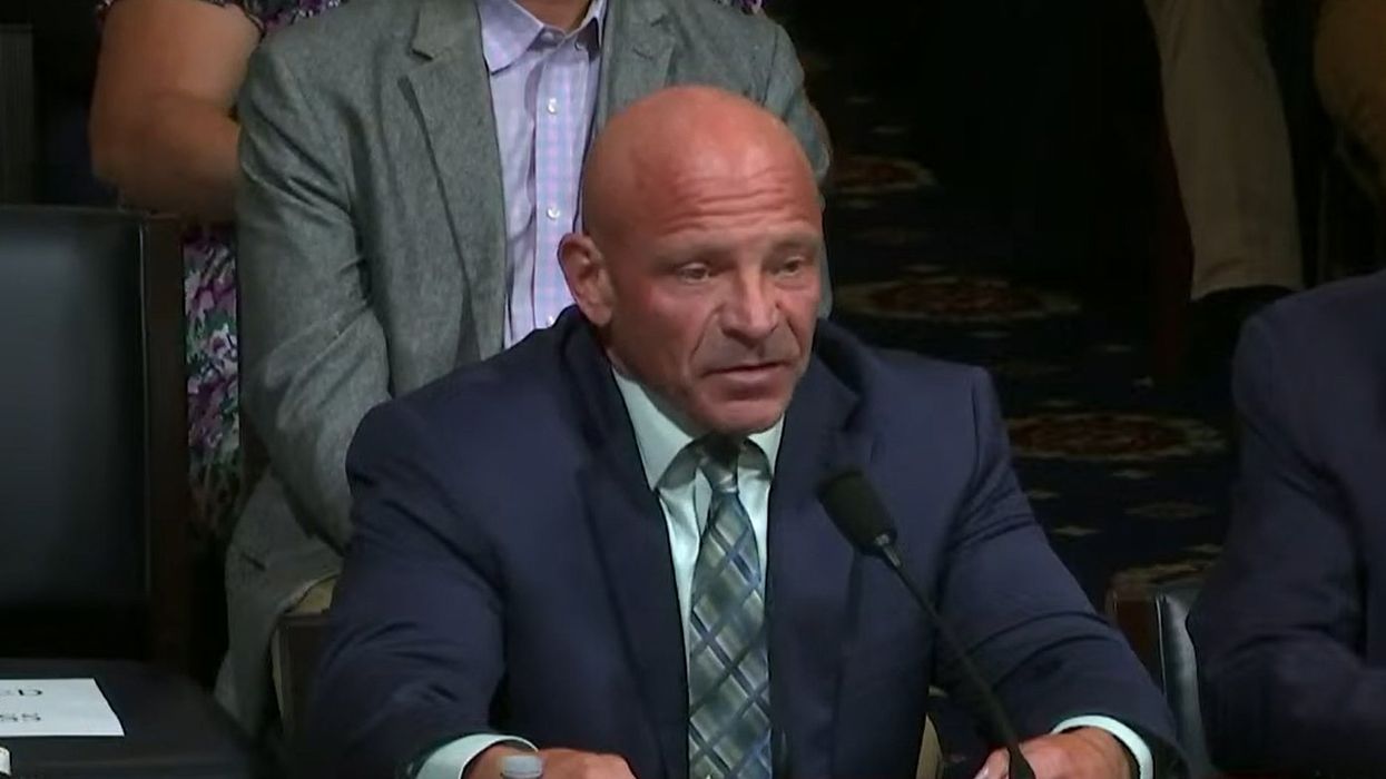 Former Border Patrol sector chief: Biden-Harris admin covered up rise in terrorism-linked migrants