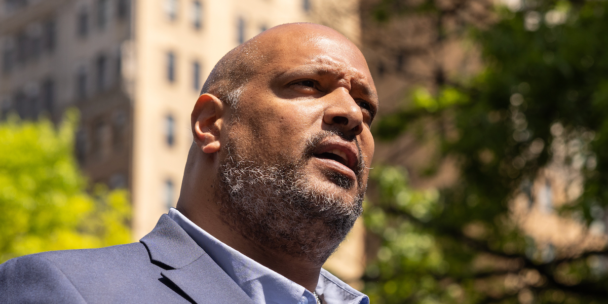 Former Capitol cop Harry Dunn — subject of Blaze News Jan. 6 investigation — calls Trump 'greatest threat to our democracy' | Blaze Media