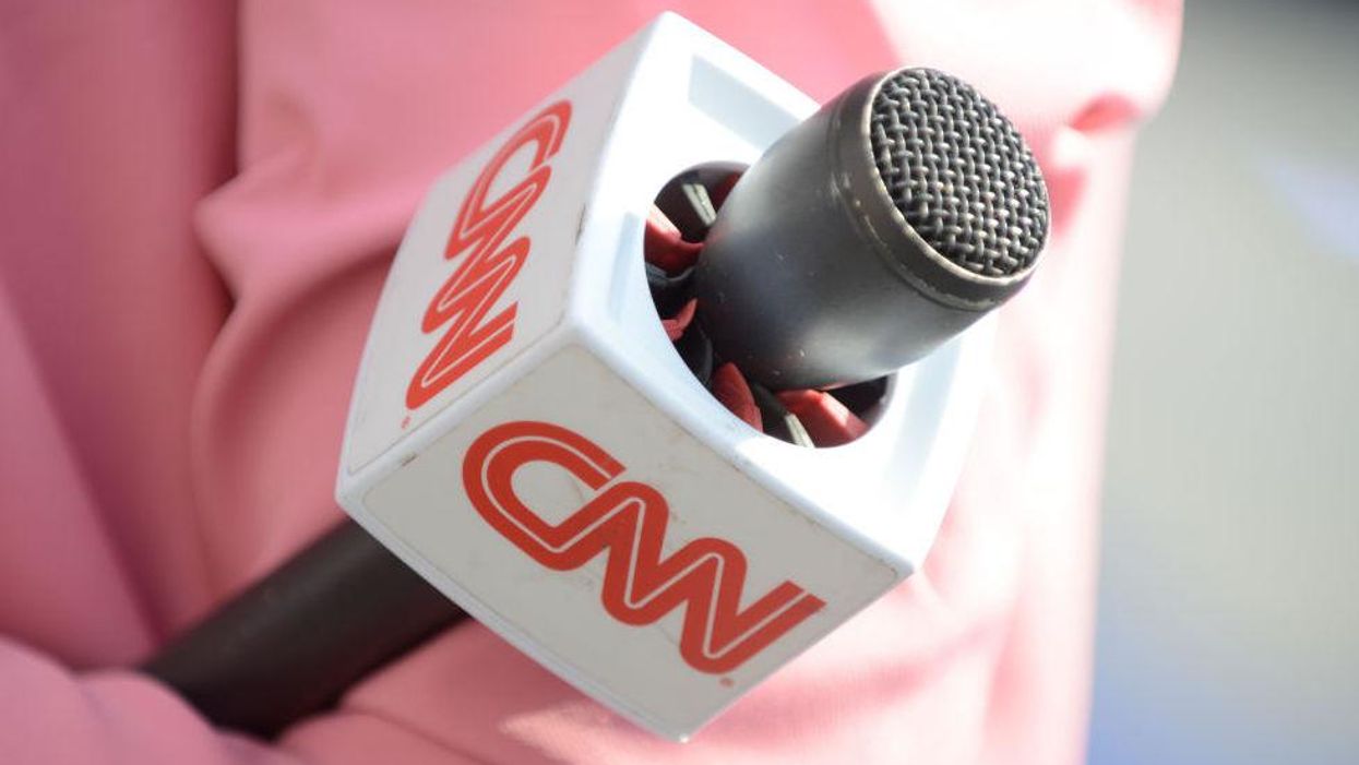 Former CNN war correspondent mocks Fox News reporter injured in Ukraine war: 'A case of friendly fire?'