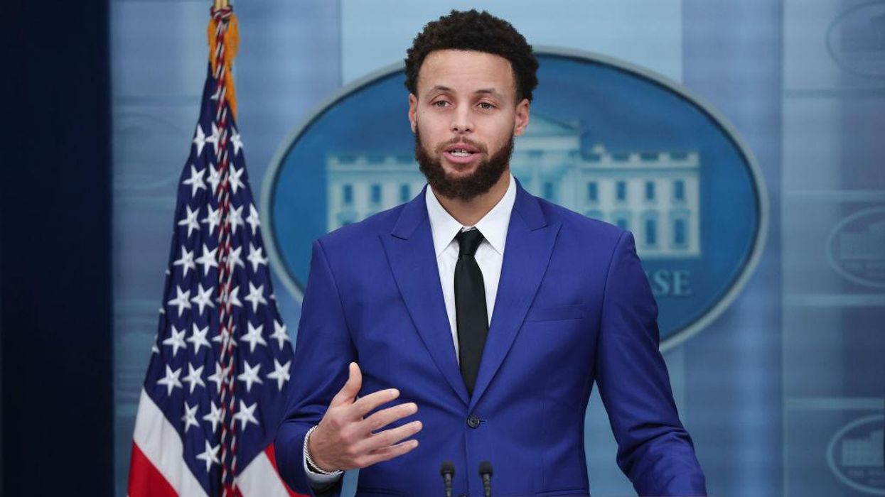 Former FTX spokesman and Biden supporter Stephen Curry seeks to block construction of affordable housing near his $31 million mansion