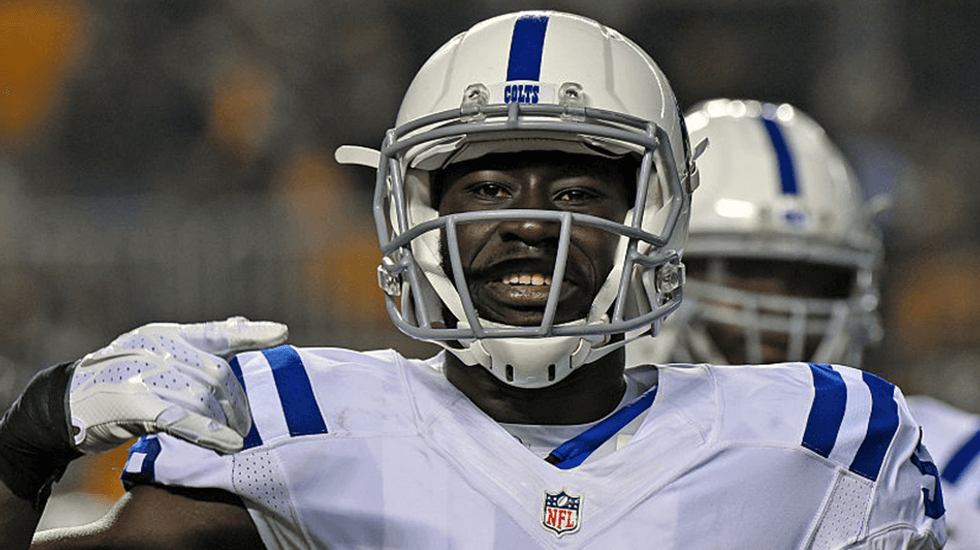 Former NFL player deported after allegedly threatening an Uber driver with hatchet