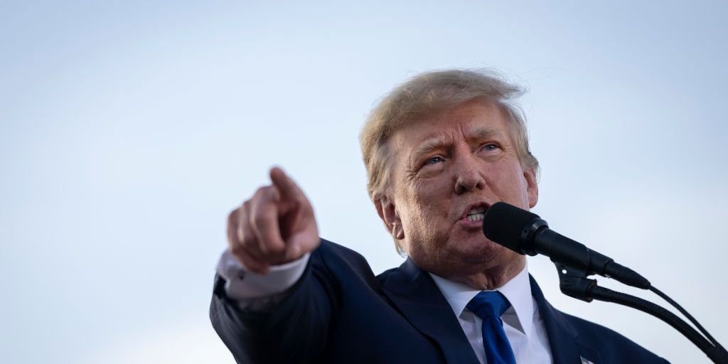 Trump's swampy endorsements won't make America great again - Vimarsana News