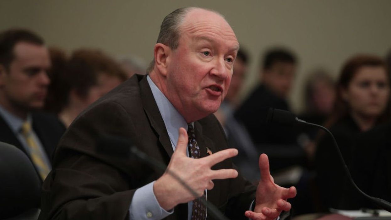 Former US attorney squashes Dem narrative about 'whataboutism' — and explains why questions about Clinton, Biden are legit