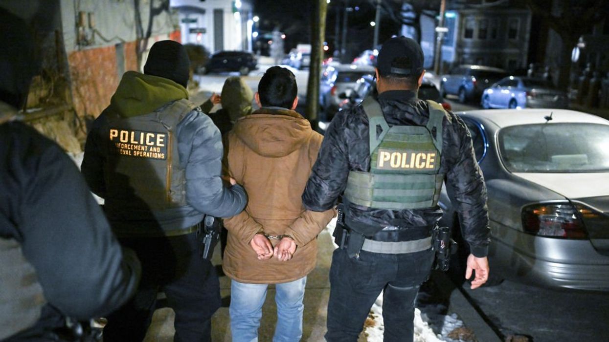 Fort Myers City Council passes enhanced ICE agreement after pressure from DeSantis