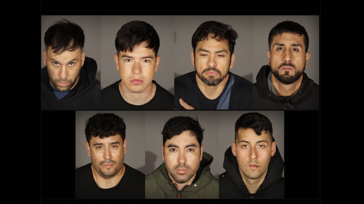 Gang of foreign nationals get away with jewelry store heist; a month later they try again — but this time cops are ready