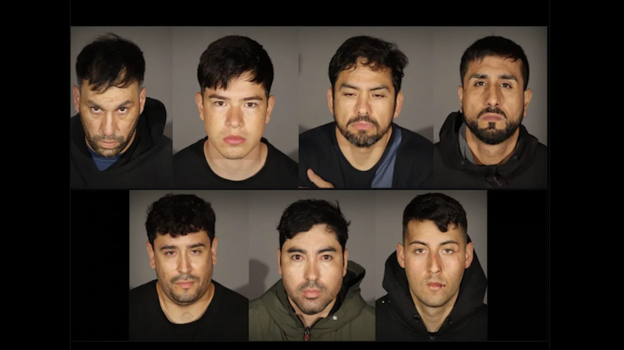Gang of foreign nationals gets away with jewelry store heist; a month later they try again — but this time cops are ready