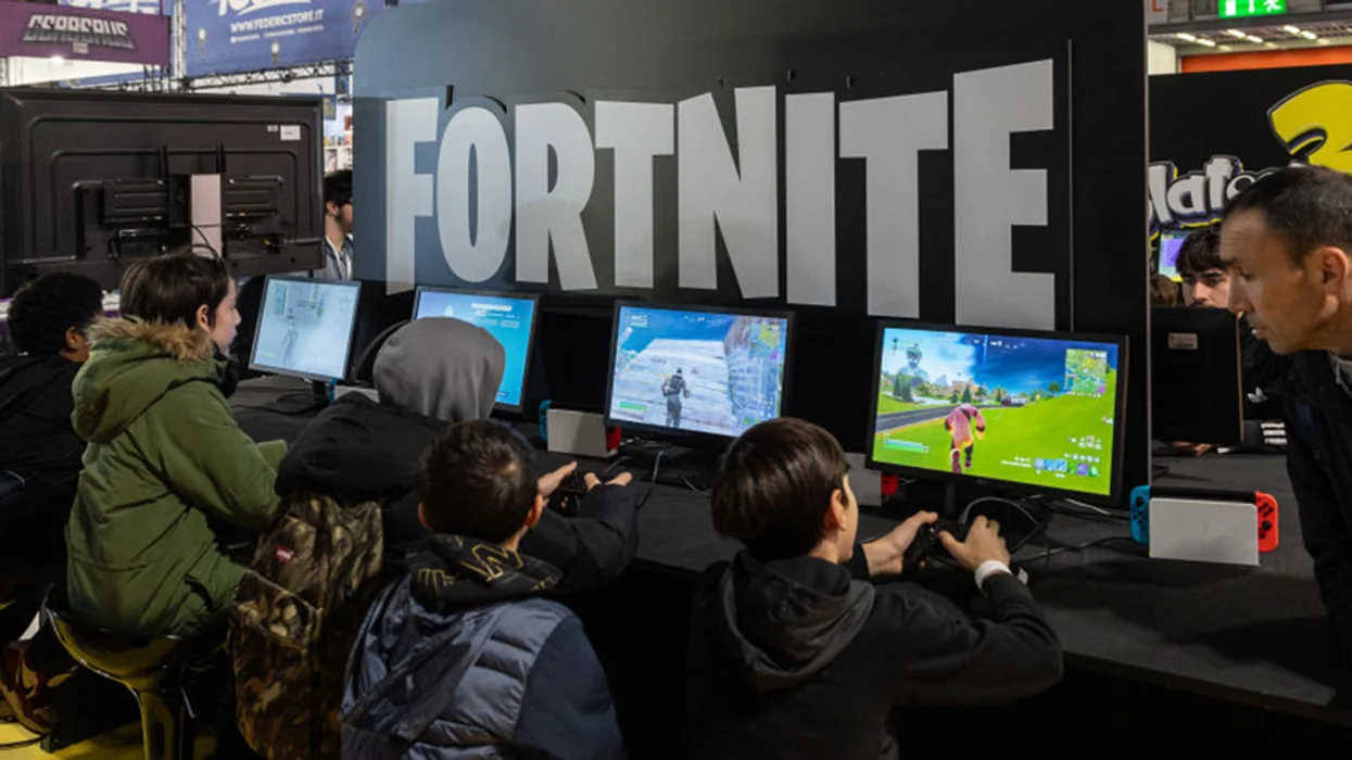 Gen Z gets the freedom to voice chat with strangers — and they can't handle it