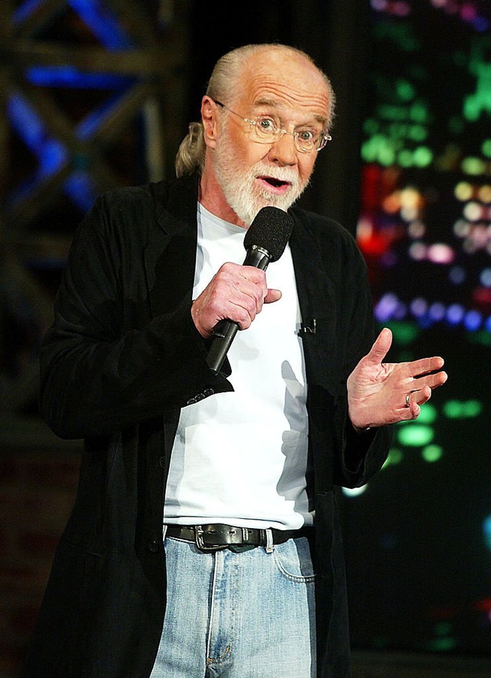 George Carlin's estate sues podcasters over AI-generated comedy special