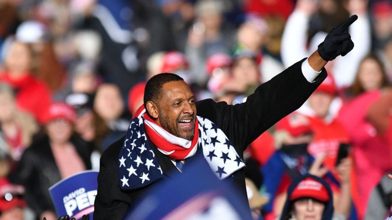 Georgia Democrat Vernon Jones officially walks away from the party, joins GOP  