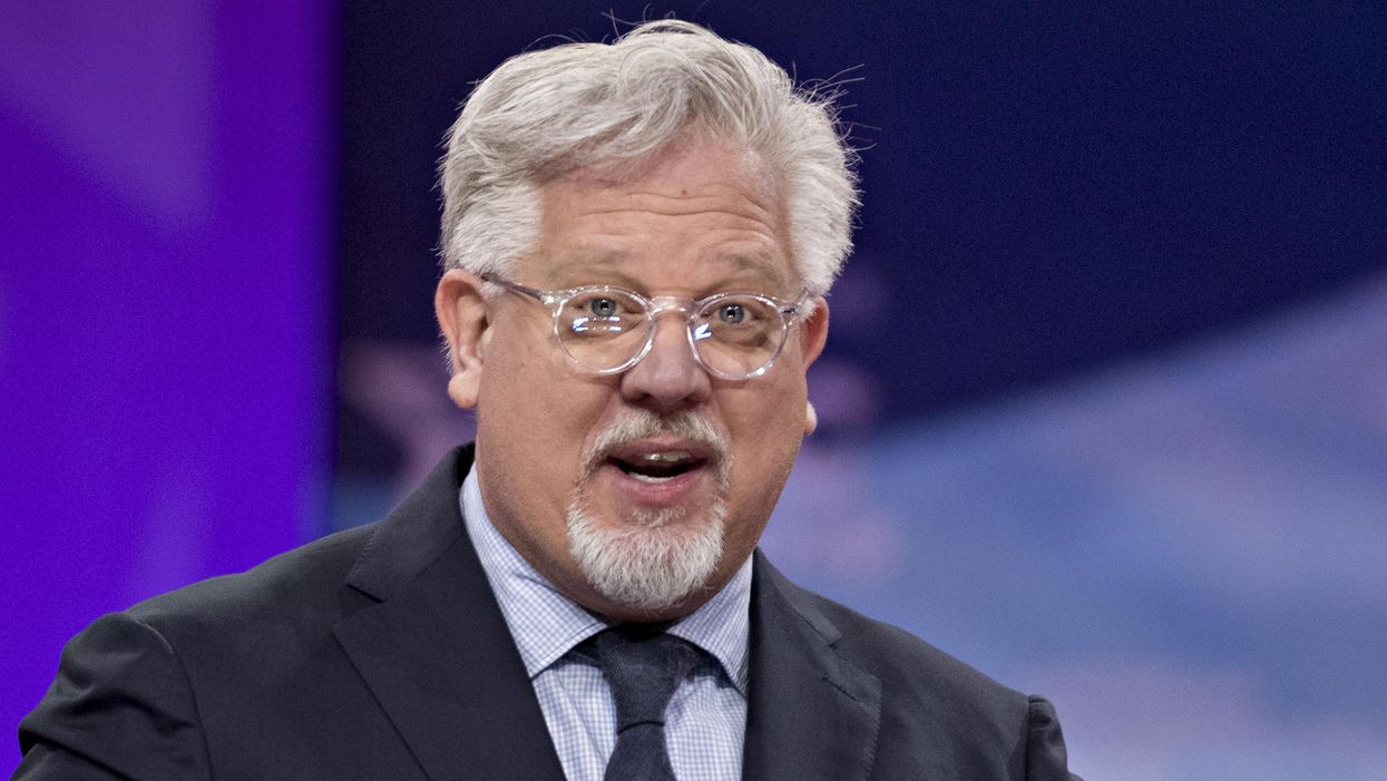 Glenn Beck travels to Middle East, shares updates from Afghanistan rescue efforts and photos featuring scores of Afghan Christians boarding private planes