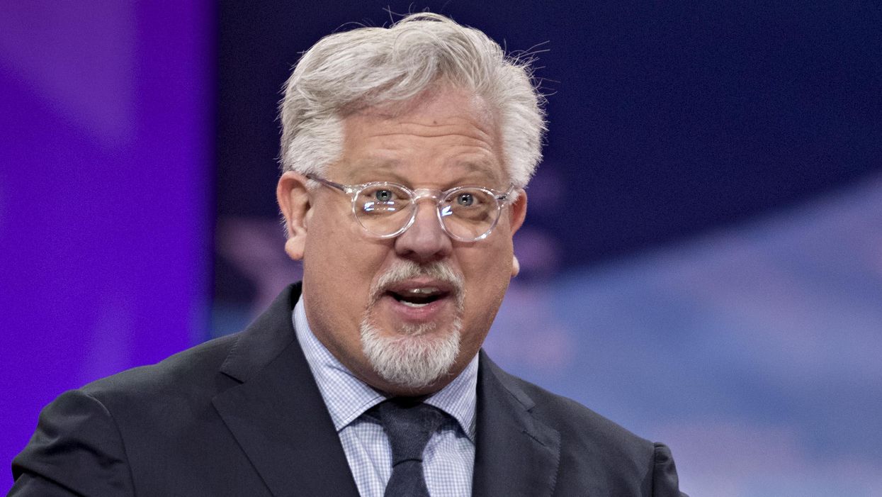 Glenn Beck travels to Middle East, shares updates from Afghanistan rescue efforts and photos featuring scores of Afghan Christians boarding private planes
