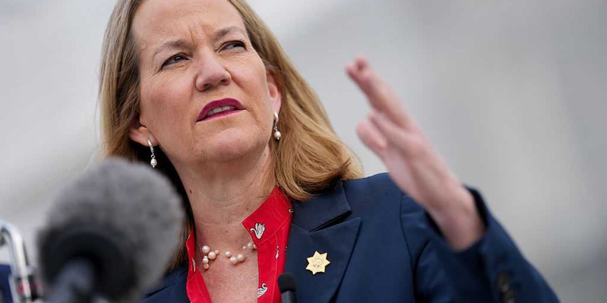 'Going to get someone killed': Democratic AG shocks with talk about shooting ICE agents in 'stand your ground' Arizona