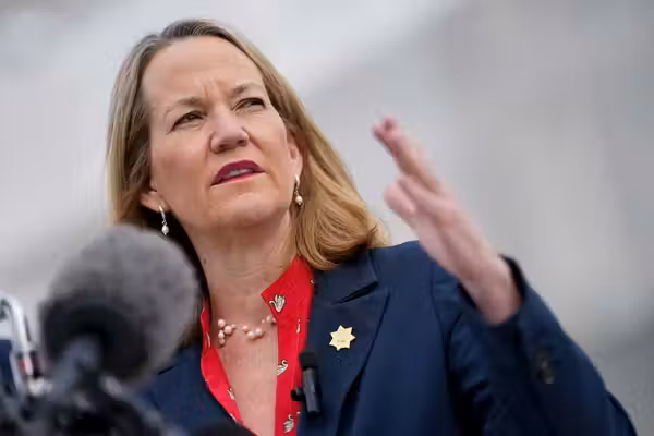 'Going to get someone killed': Democratic AG shocks with talk about shooting ICE agents in 'stand your ground' Arizona