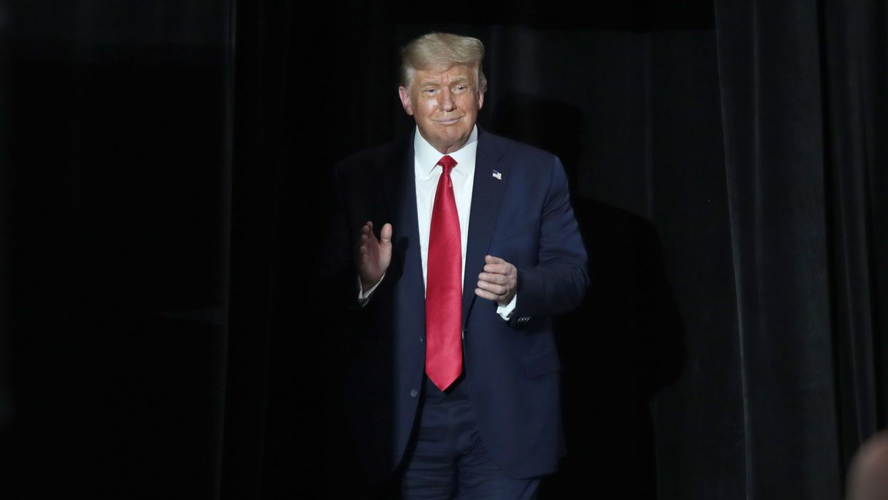 Grocery store faces calls for a boycott after its immigrant owner offers a 20% discount to Trump supporters