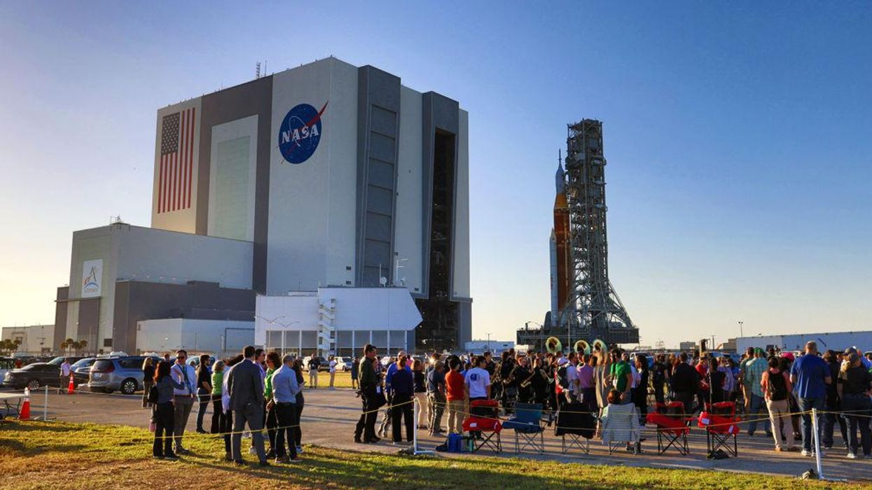 Guess who’s back? NASA preparing return to the moon