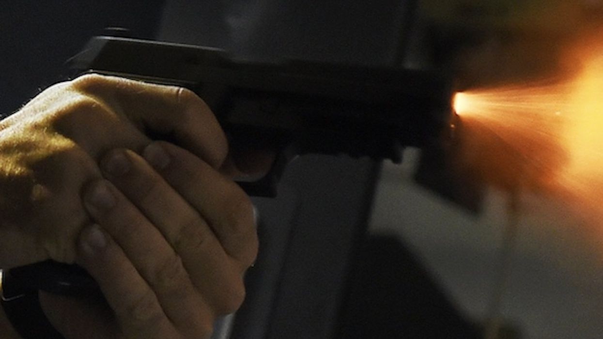 Gun-toting DoorDash driver turns the tables on wannabe carjackers