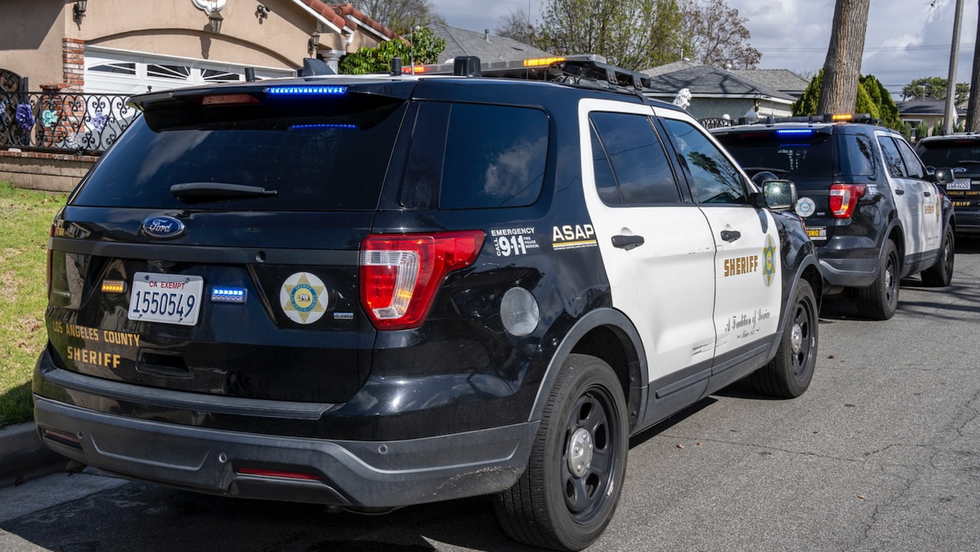 Gun-wielding thug demands Rolex from man. But victim allegedly is a retired wrestler — and the tables are about to turn.