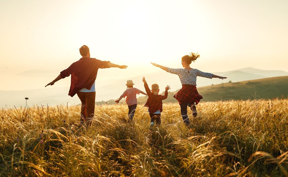 Happy scam: Why the 'hell' of parenthood actually sets you free