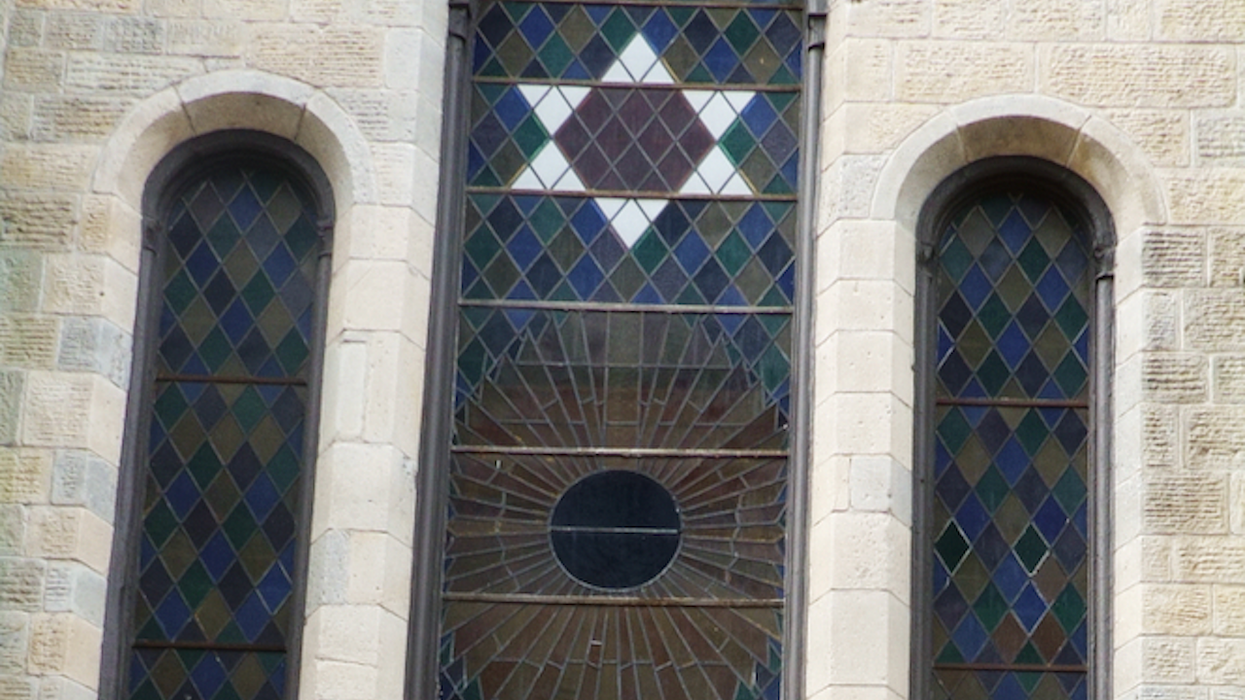 Hate crime, terrorism charges filed in case of Orthodox Jewish man shot while on his way to synagogue in Chicago