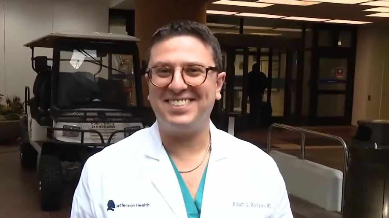 'He has a cape on under that white jacket': Surgeon runs half-mile through Philadelphia Marathon to get a patient's desperately needed organ