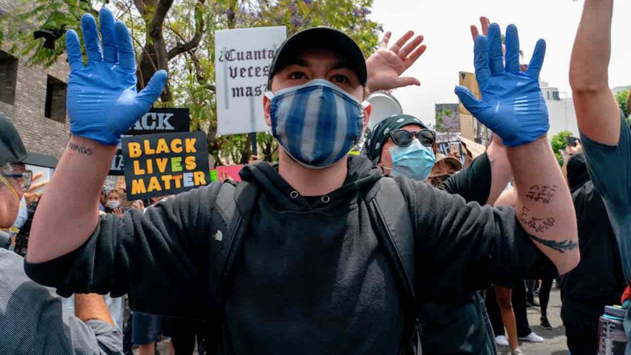 Health experts back protests despite coronavirus concerns
