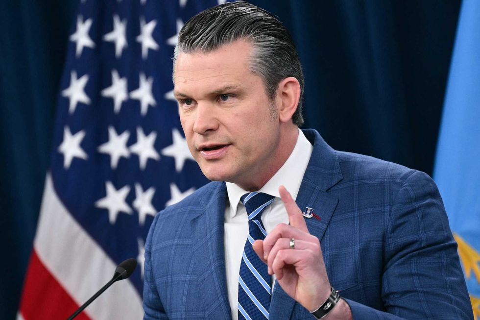 Hegseth goes viral for 'Pulp Fiction' prayer at the Pentagon