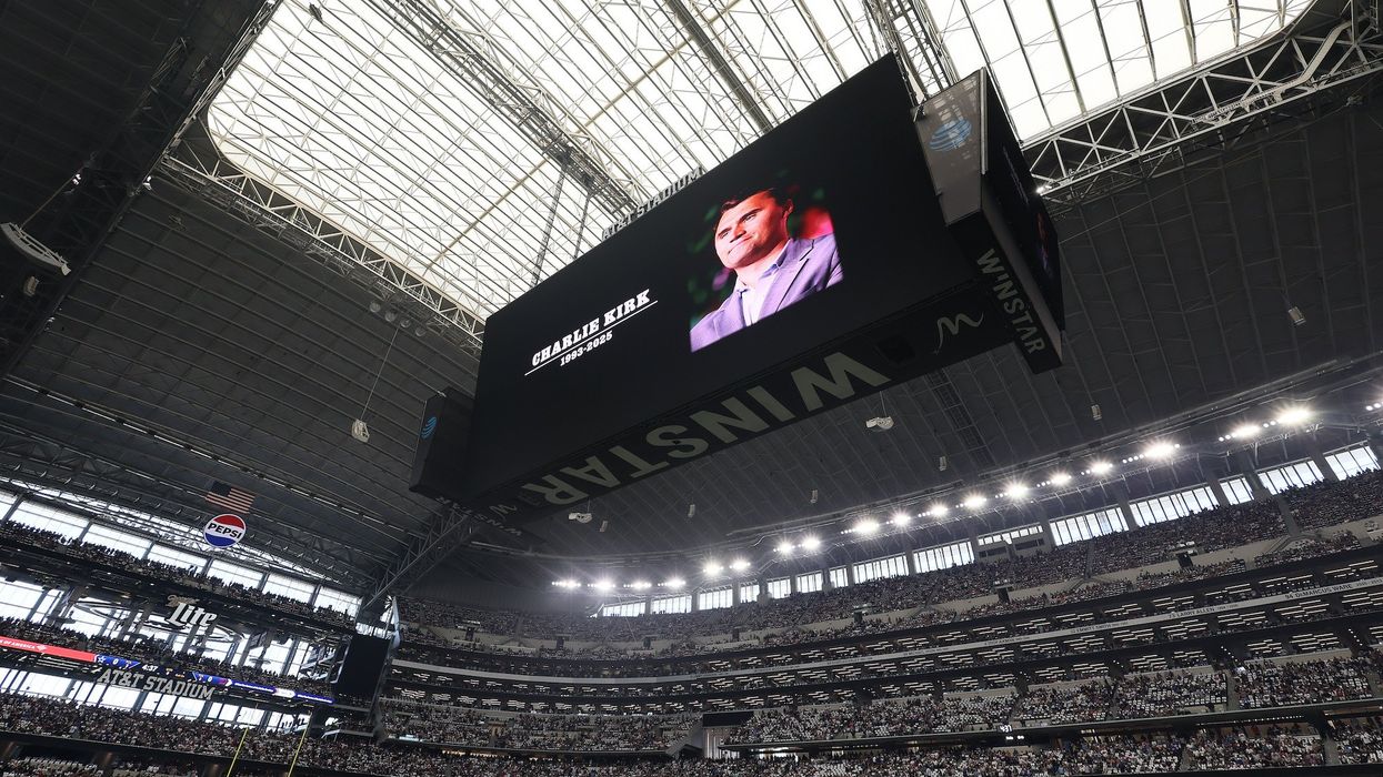 Here are the NFL teams that held a moment of silence to honor Charlie Kirk — and the ones that didn't