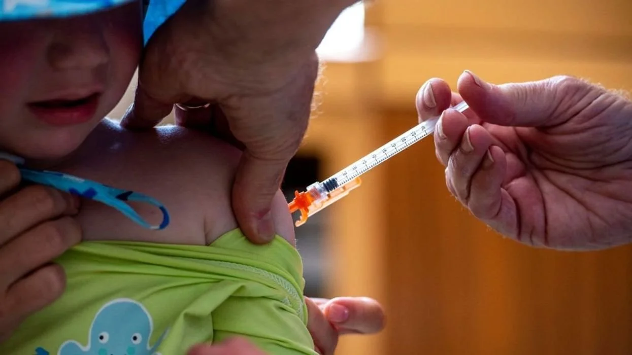 HHS scrapping COVID jab recommendations for pregnant moms and kids: Report