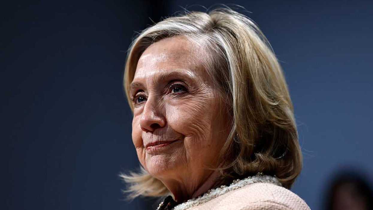 Hillary Clinton’s Epstein deposition goes off the rails after leaked photo triggers meltdown