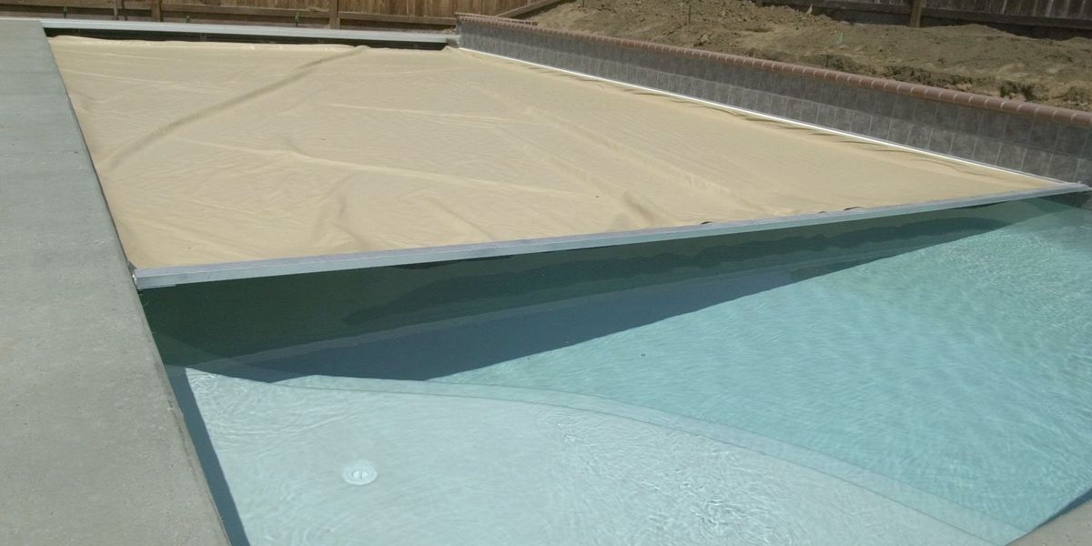 Homeowner uncovers pool for the summer and makes disturbingly gruesome find Homeowner uncovers pool for the summer and makes disturbingly gruesome find