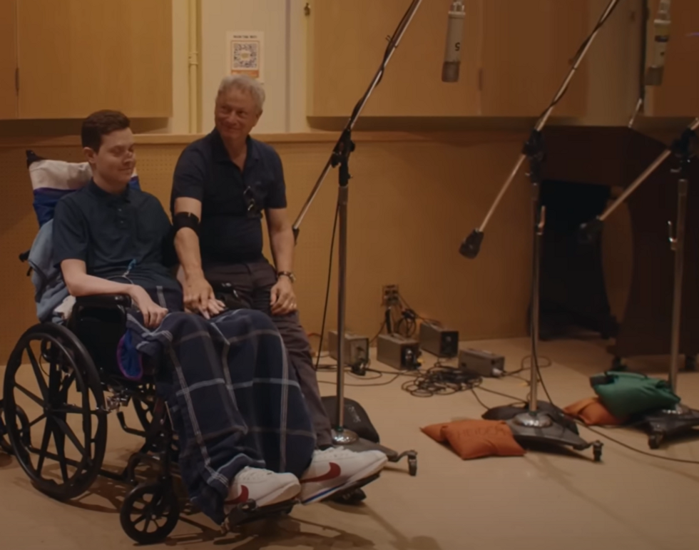 Honoring a &apos;man of great faith&apos;: Gary Sinise opens up about power of prayer while grappling with heartbreaking loss of son